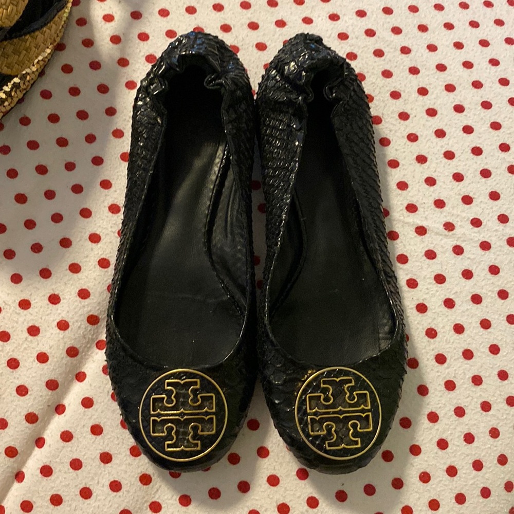 Snakeskin Reva Flats size 8.5